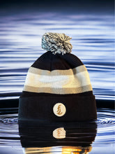 Load image into Gallery viewer, Winter Pom Hat
