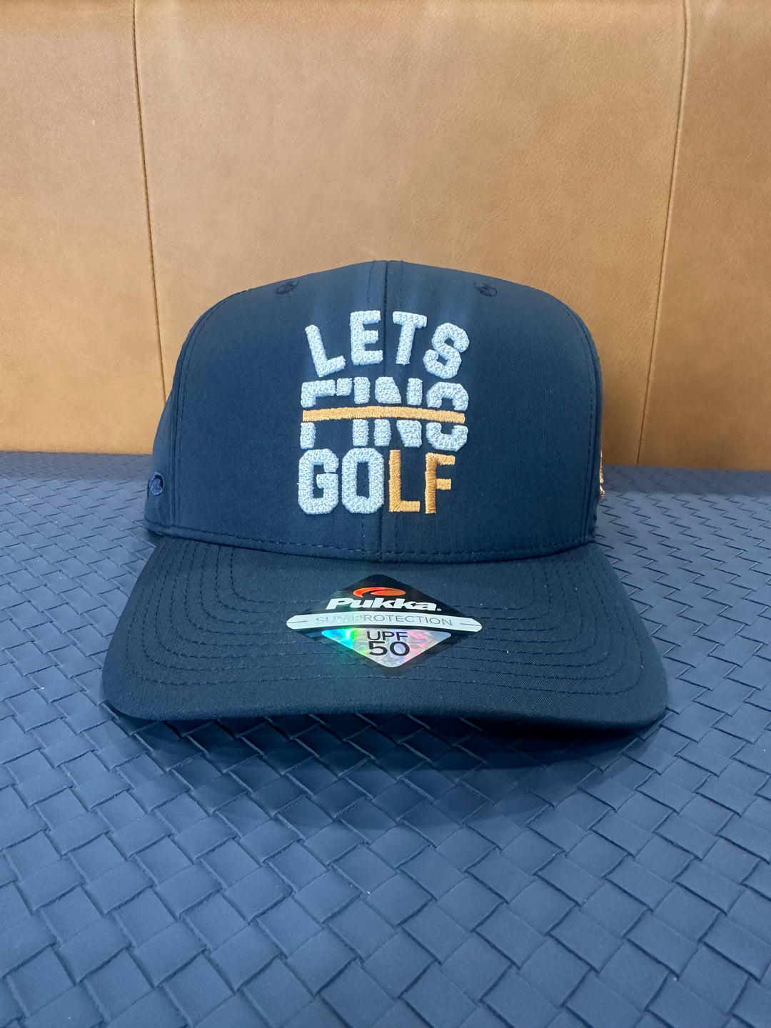 Pukka Let’s Fing Golf